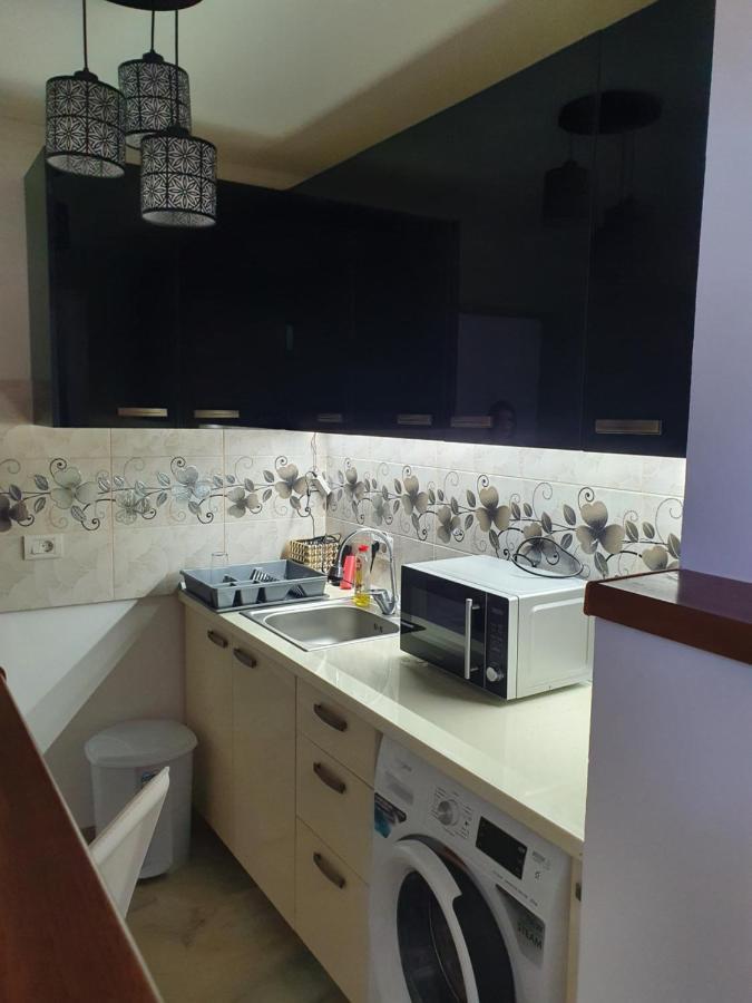 Kriss Apartment Luxury Targu Jiu Luaran gambar