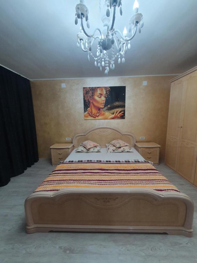 Kriss Apartment Luxury Targu Jiu Luaran gambar